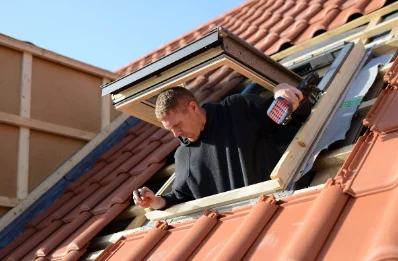 Pose de fenêtres de toit Velux à Méréville